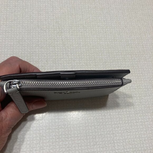 Like New Kate Spade New York Grey Leather Wallet/Card holder - Picture 7 of 11